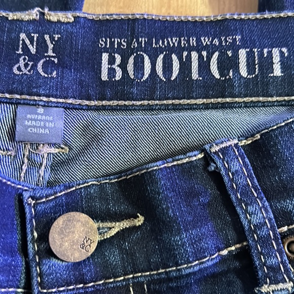 EUC NY &C Bootcut Size 8 Denim Jeans - Picture 5 of 6